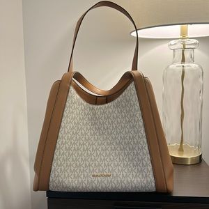 Michael Kors purse for sale